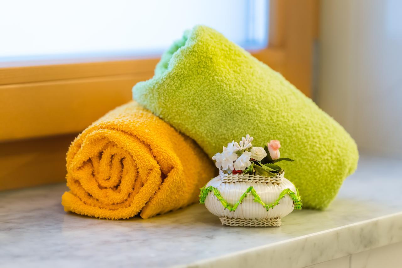 Hotel Restaurant Rosmarie Пфелдерс Екстериор снимка