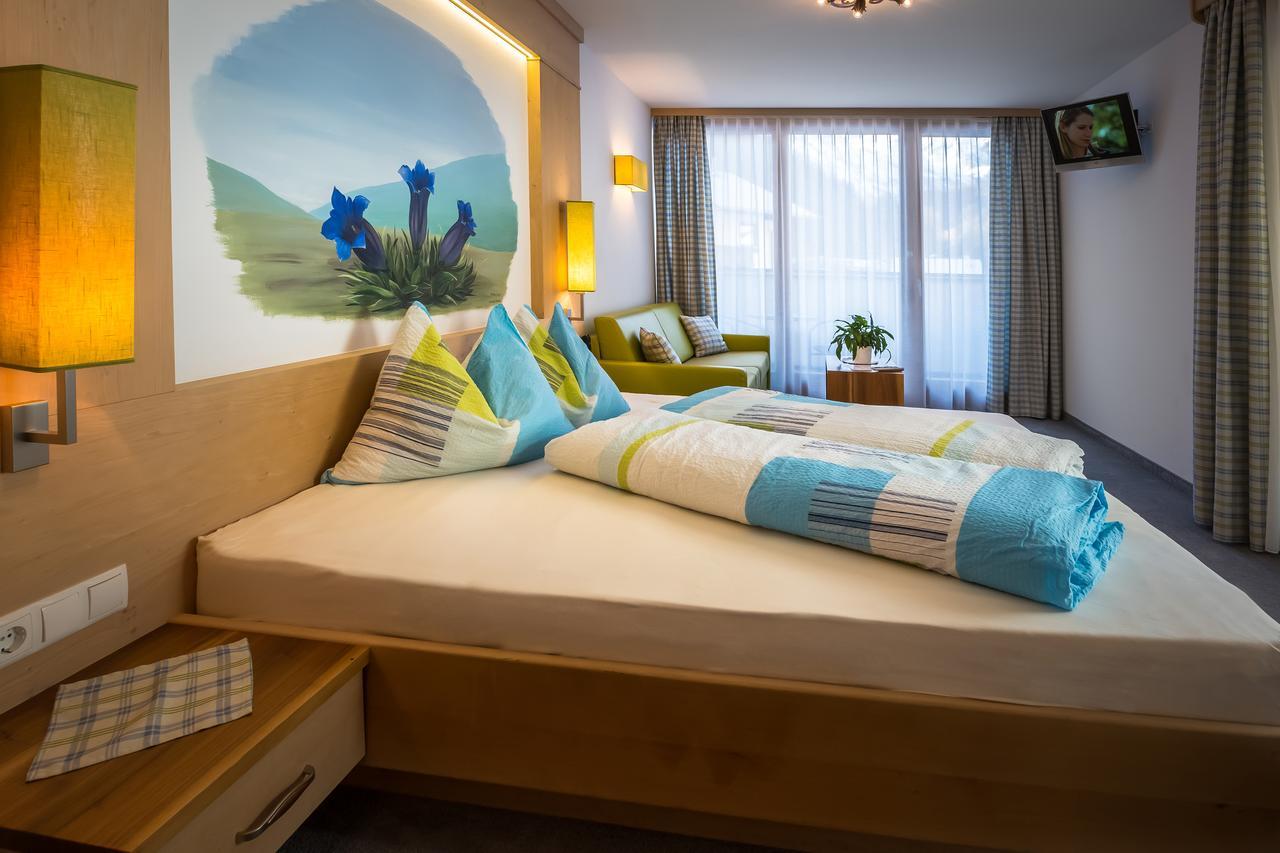 Hotel Restaurant Rosmarie Пфелдерс Екстериор снимка